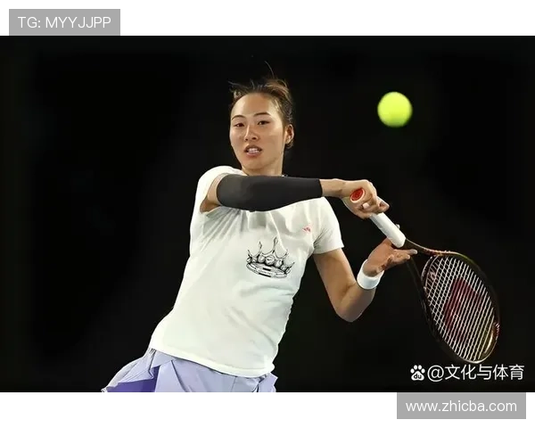 网球赛季精彩回顾：顶级选手表现亮眼 新兴球员崭露头角