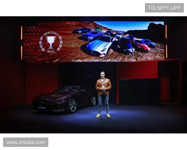 F1赛车赛季激战正酣 新星崛起与老将对决掀起赛场热潮 F1赛车赛季激战正酣 新星崛起与老将对决掀起赛场热潮