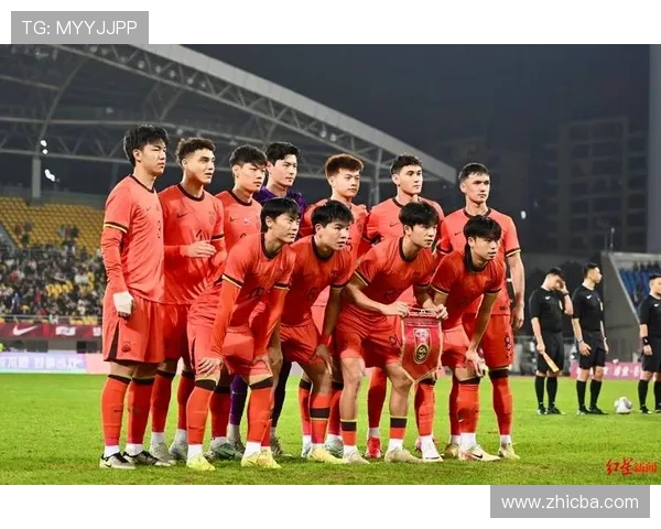 国家队新帅上任后首次集训全程曝光激起球迷广泛热烈讨论热潮不断