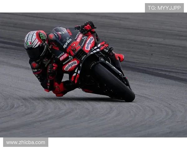 聚焦摩托车大奖赛最新动态呈现速度激情与车手争锋赛场风云新篇章 聚焦摩托车大奖赛最新动态呈现速度激情与车手争锋赛场风云新篇章